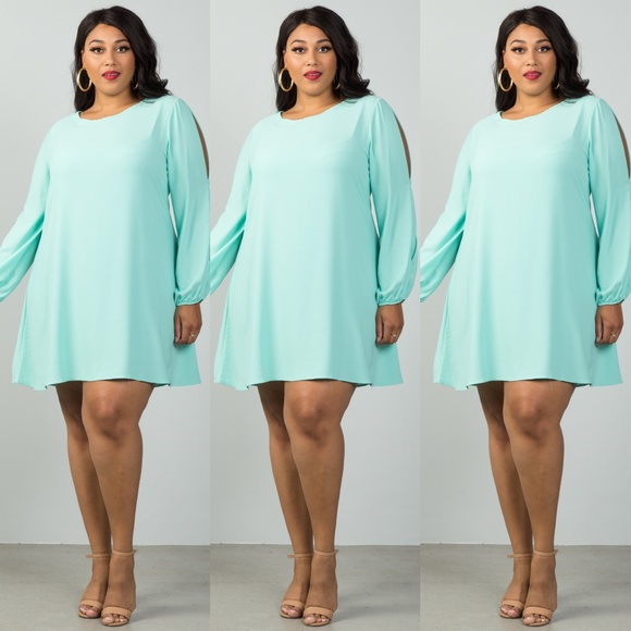 Dresses & Skirts - MINT SWING DRESS WITH SPLIT SLEEVE